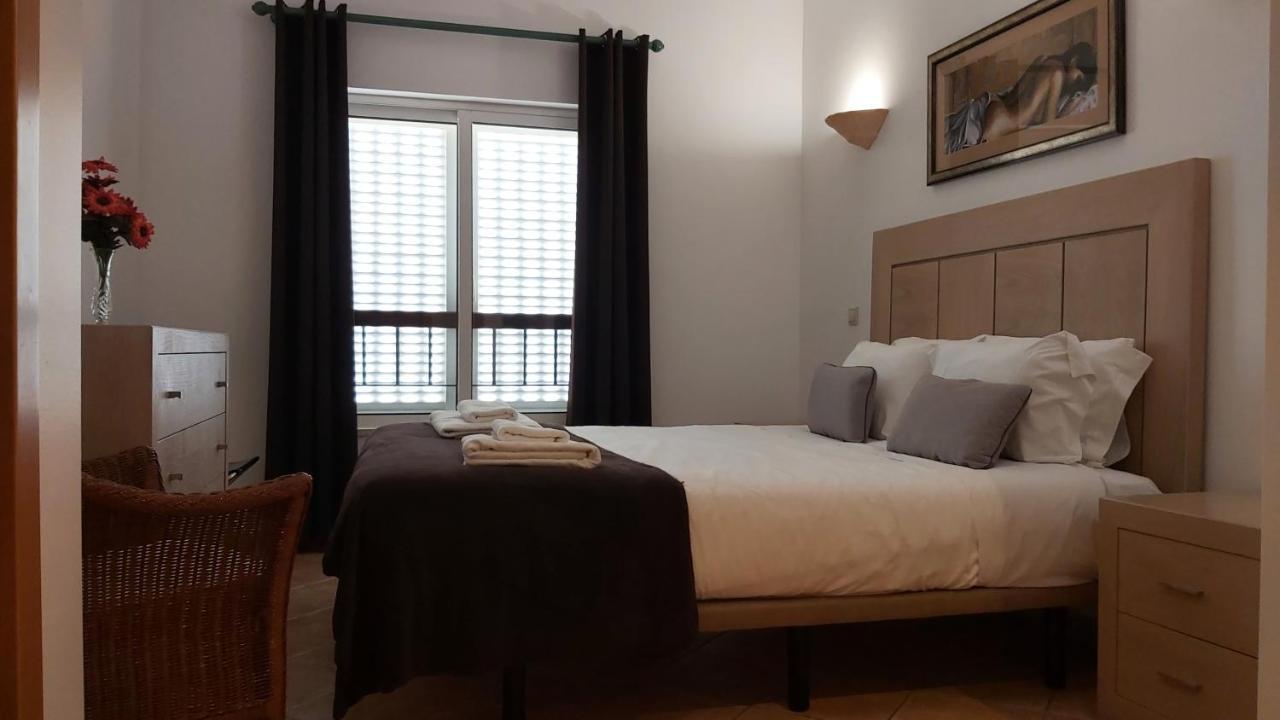 Clube Ria - Waterfront Luxury With Stunning Views Alvor