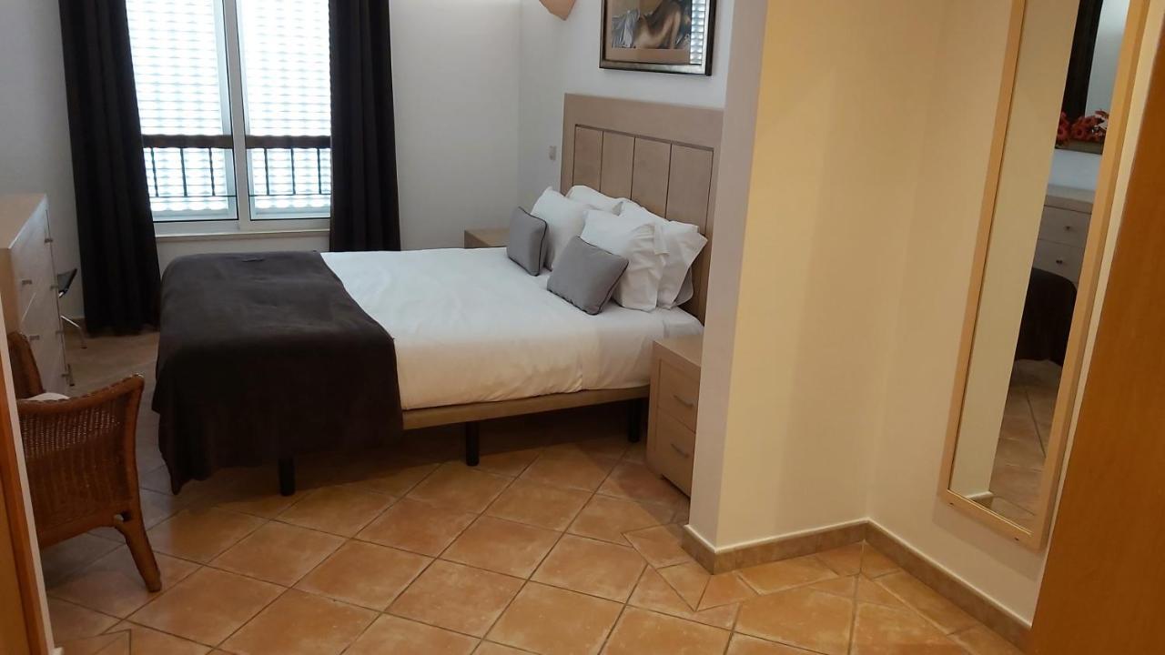 Clube Ria - Waterfront Luxury With Stunning Views Alvor