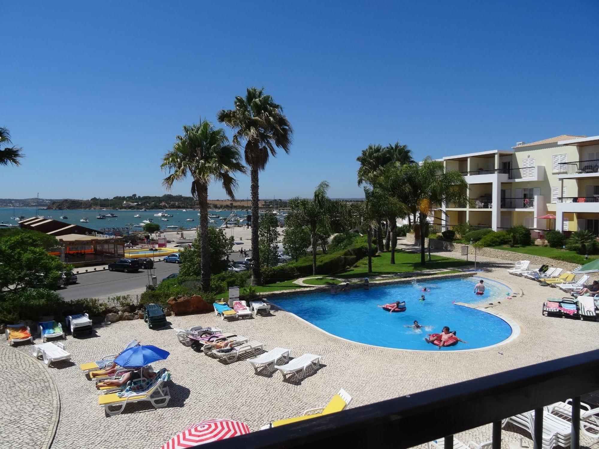 Apartment Clube Ria - Waterfront Luxury With Stunning Views